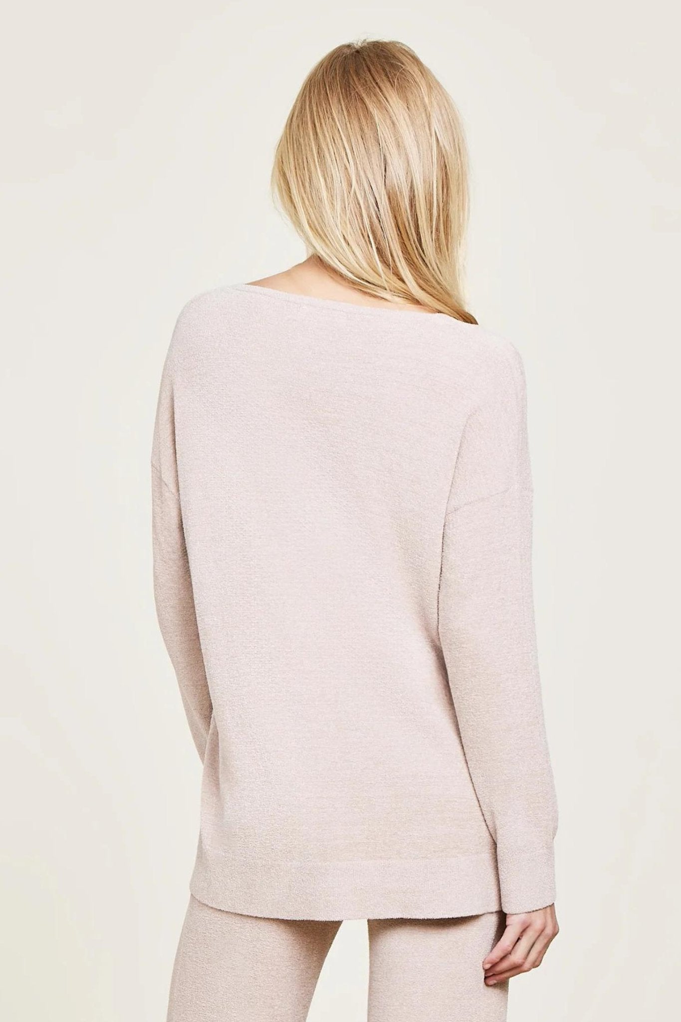 Barefoot Dreams: V Neck Hi - Low Pullover Sweater in Willow - J. Cole ShoesBAREFOOT DREAMSBarefoot Dreams: V Neck Hi - Low Pullover Sweater in Willow