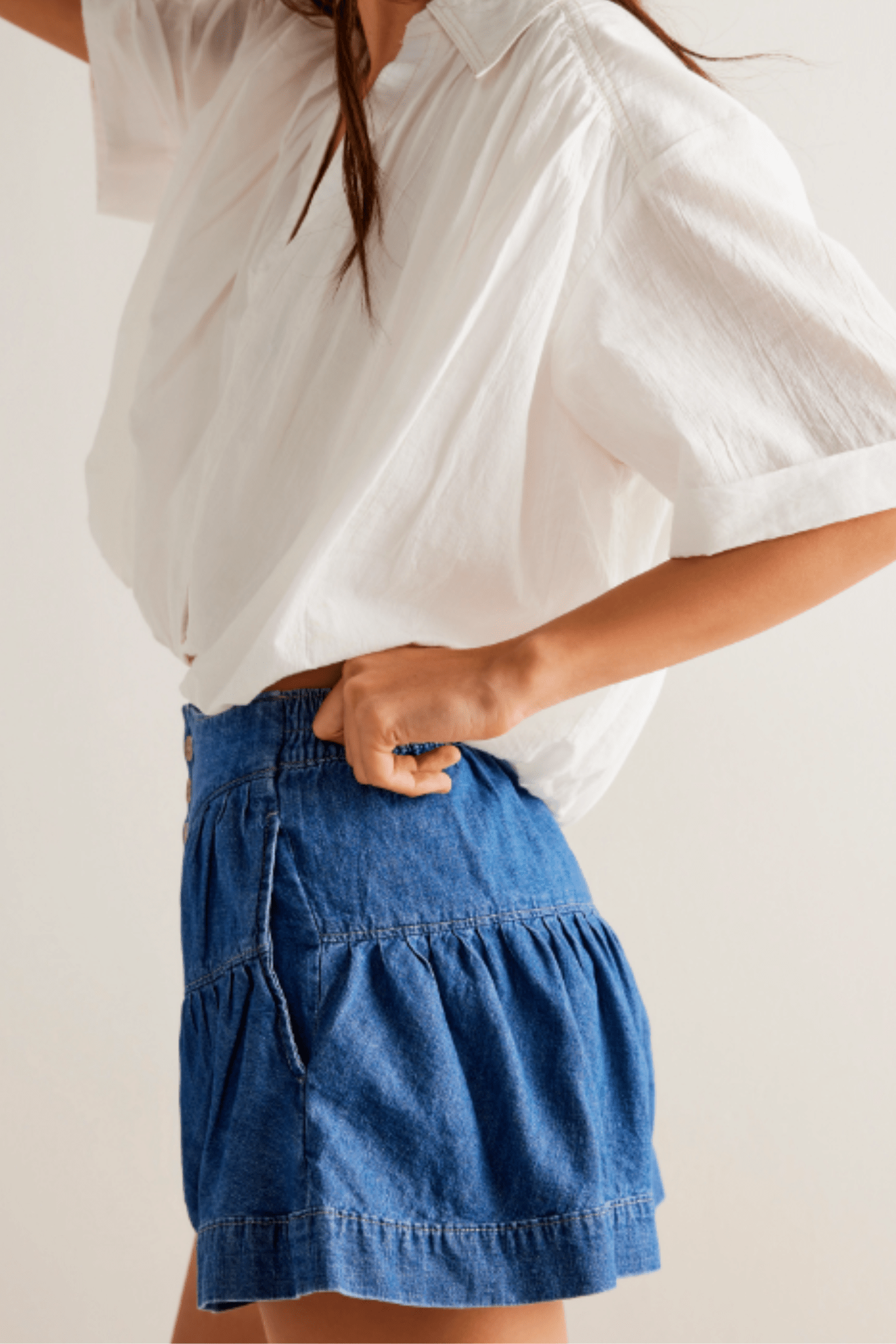 Free People: Fleur Denim Short in True Blue - J. Cole ShoesFREE PEOPLEFree People: Fleur Denim Short in True Blue