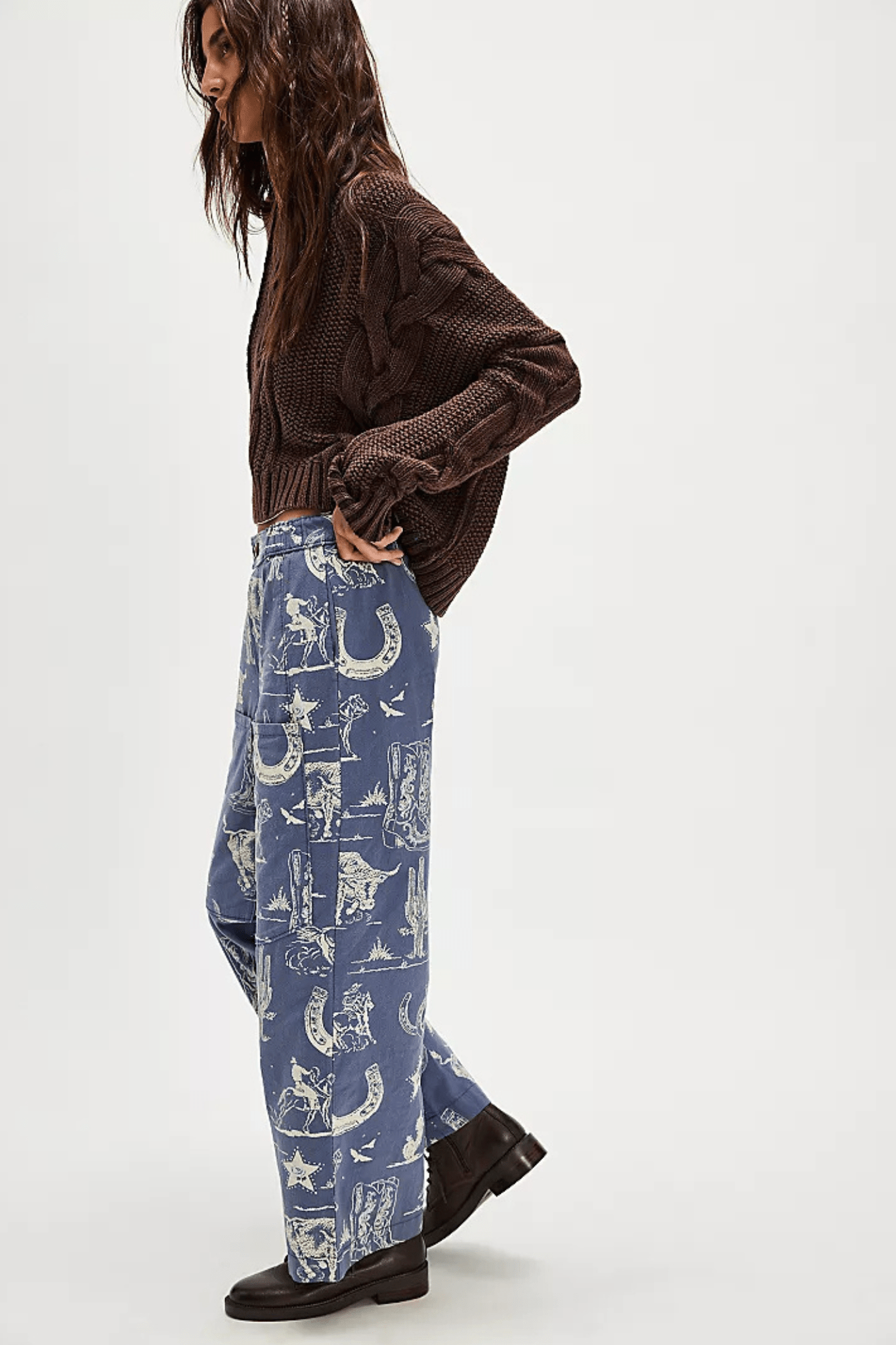 Free People: Seaside Pull - On Pant in Indigo Rodeo - J. Cole ShoesFREE PEOPLEFree People: Seaside Pull - On Pant in Indigo Rodeo