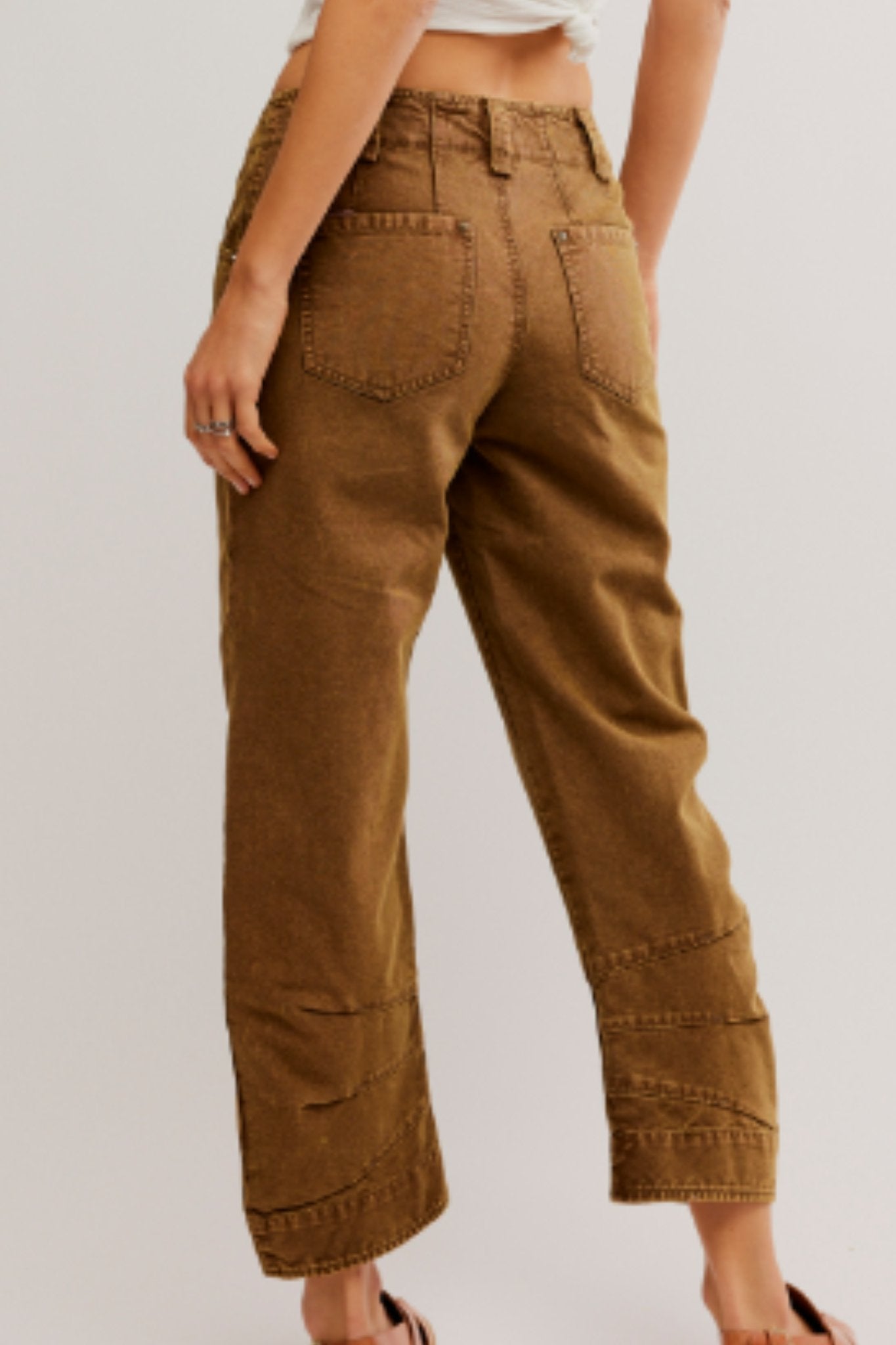 Free People: Supersonic Slim Pant in Breen - J. Cole ShoesFREE PEOPLEFree People: Supersonic Slim Pant in Breen