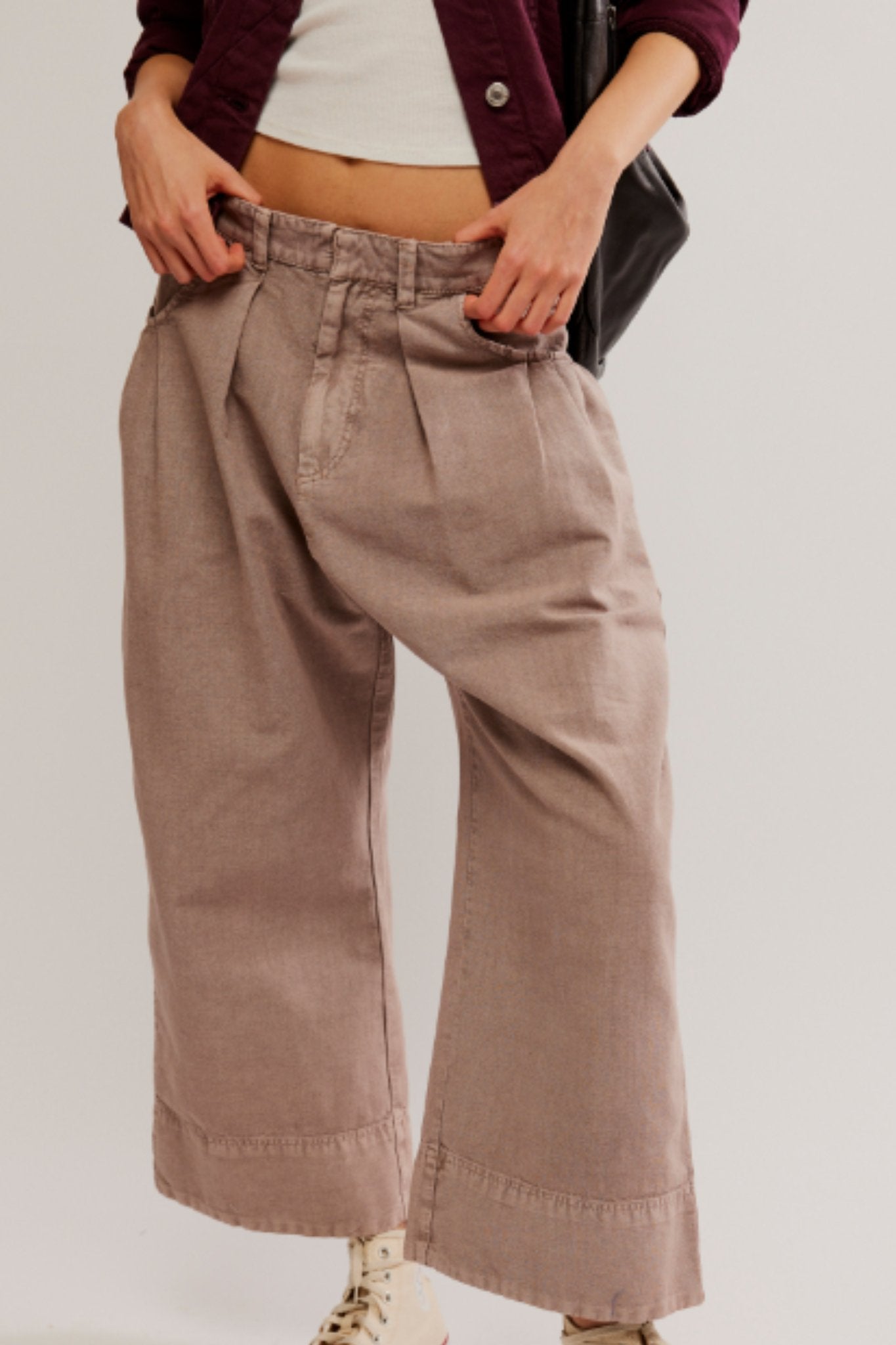 Free People: Sweet Talk Chino in Phantom - J. Cole ShoesFREE PEOPLEFree People: Sweet Talk Chino in Phantom