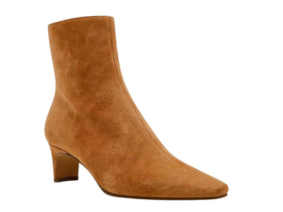 Steve Madden: Delvie in Chestnut Suede - J. Cole ShoesSTEVE MADDENSteve Madden: Delvie in Chestnut Suede