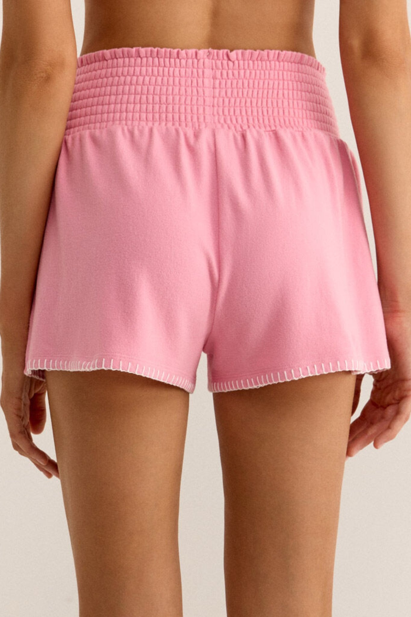 Z Supply: Dawn Whipstitch Short in Conch Shell - J. Cole ShoesZ SUPPLYZ Supply: Dawn Whipstitch Short in Conch Shell