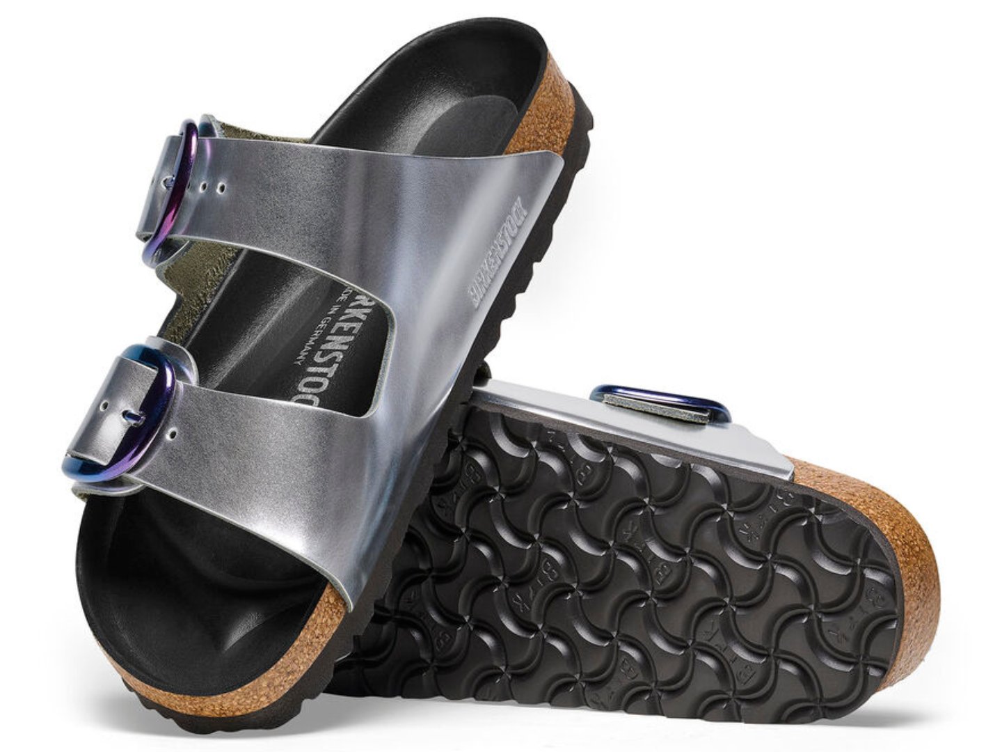 Birkenstock: Arizona Big Buckle Metallic Silver - J. Cole ShoesBIRKENSTOCKBirkenstock: Arizona Big Buckle Metallic Silver