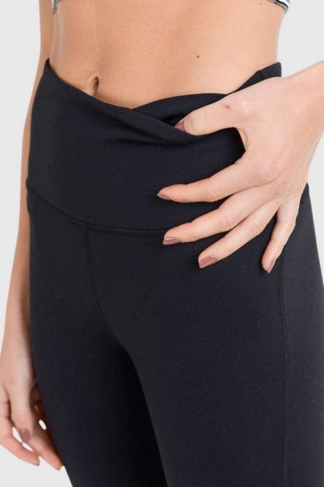 High-Rise Back to Basics Leggings - J. Cole ShoesMONO B