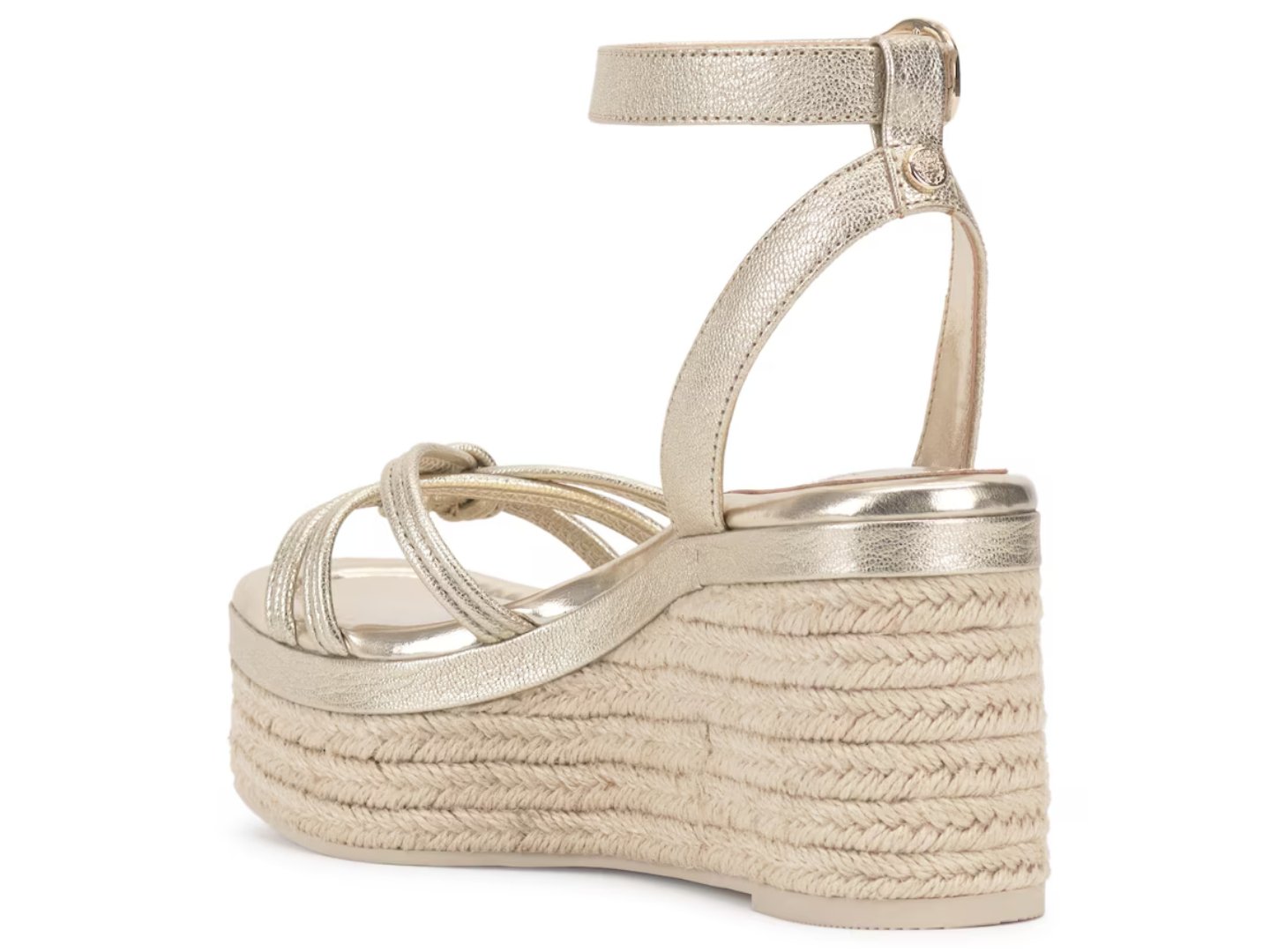 Vincent Camuto: Lores in Light Gold - J. Cole ShoesVINCE CAMUTOVincent Camuto: Lores in Light Gold